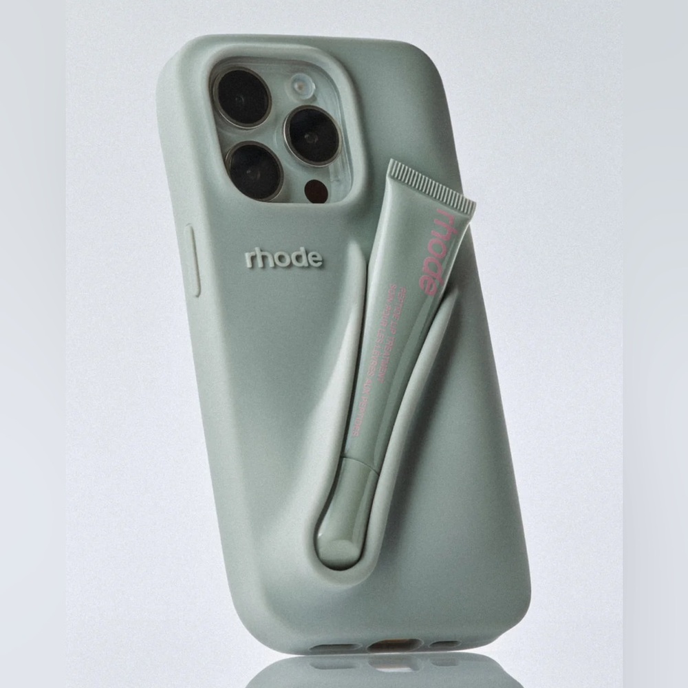 Rhode iPhone 15 Pro Max Lip Case